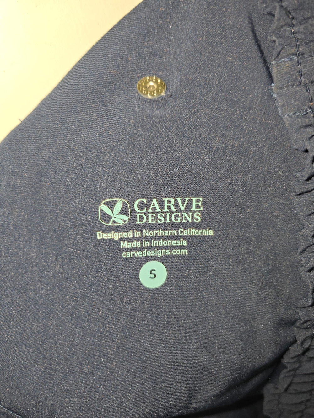 Carve Designs Navy Athletic Shorts Small Pockets Drawstring Waist - Picture 2 of 5